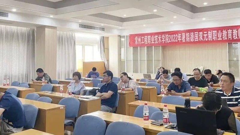 英语二自考题型全解析：掌握这些，轻松应对考试