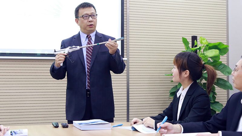 线下课程则具有以下特点：